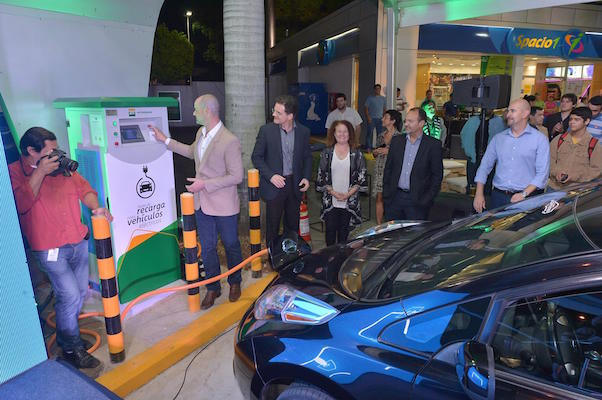 El primer supercargador de autos del país está en Petrobras